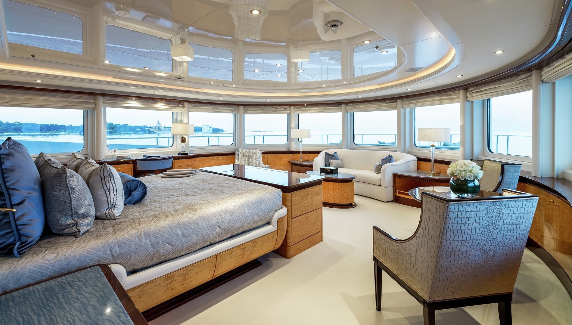 alfa nero yacht interior